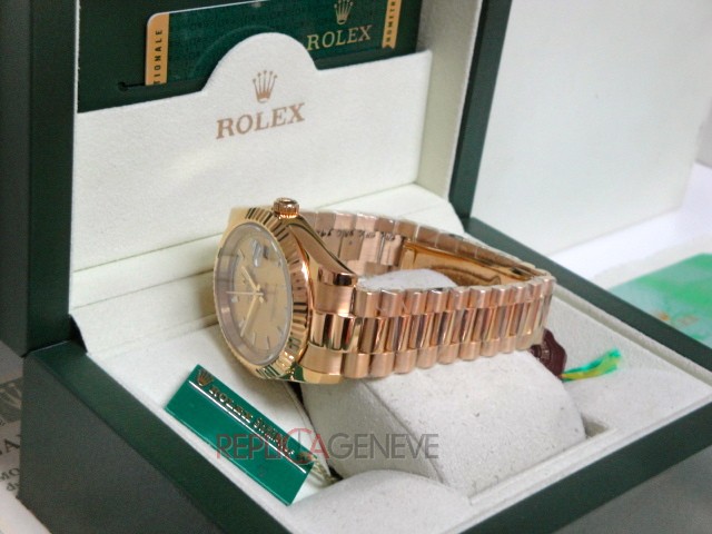 Rolex replica Day-Date II 40 228238 Yellow Gold dial - immagine 21