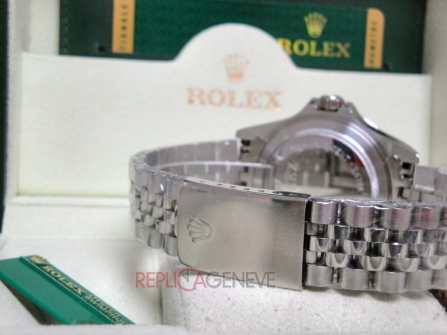 Rolex replica GMT master II vintage plexy 1675 black blezel jubilèè orologio replica imitazione - immagine 13