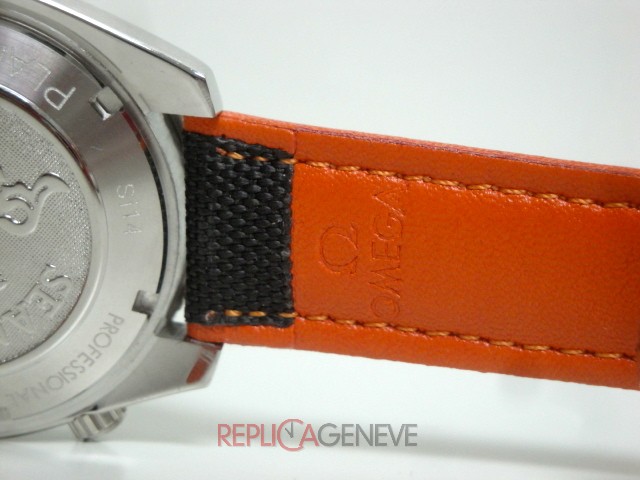 Omega replica seamaster Planet Ocean co-axial acciaio black dial leather orologio replica - immagine 7