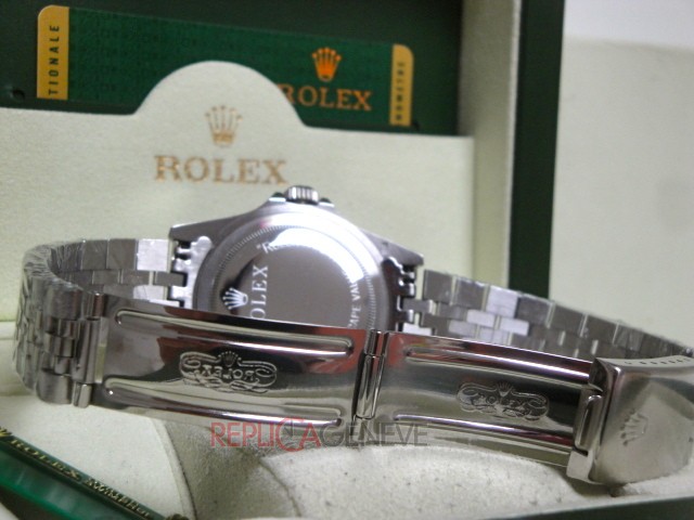 Rolex replica GMT master II vintage plexy 1675 rosso nero jubilèè orologio replica imitazione - immagine 19