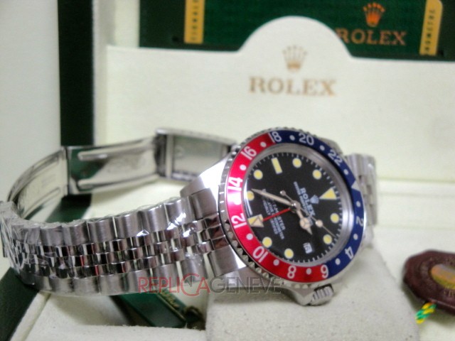 Rolex replica GMT master II vintage plexy 1675 rosso blu jubilèè orologio replica imitazione - immagine 17