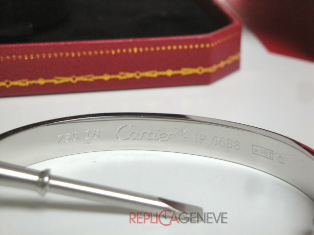 Cartier replica gioielli bracciale love oro bianco imitazione copia perfetta - immagine 6