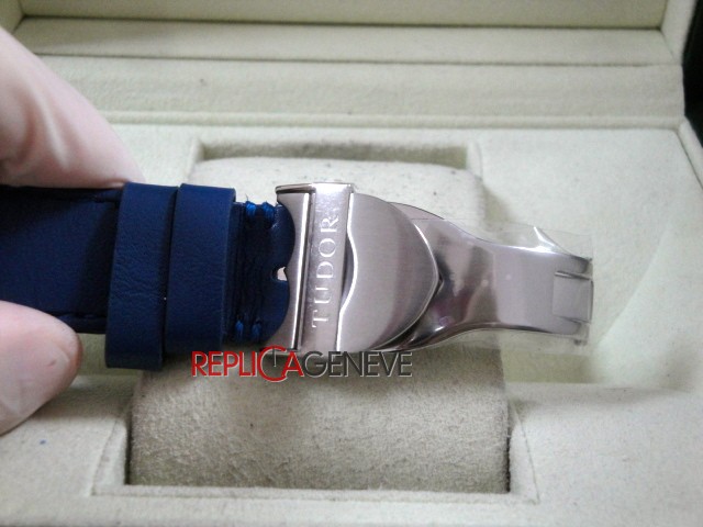 Tudor replica pelagos selfwinding strip leather blue orologio replica copia imitazione - immagine 10