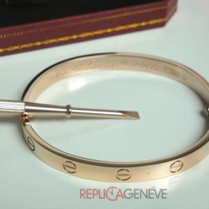 Cartier replica gioielli bracciale love rose gold imitazione copia perfetta