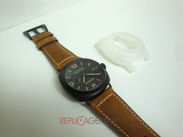 Officine Panerai replica radiomir black seal pro-hunter pvd leather orologio replica imitazione - immagine 5