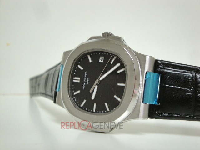 Patek Philippe nautilus 5711 black dial skeletron orologio replica imitazione copia - immagine 17
