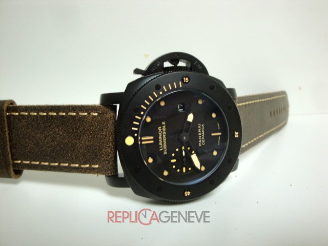 Officine Panerai replica luminor submersible pro-hunter pvd cinturino pelle orologio replica imitazione - immagine 10