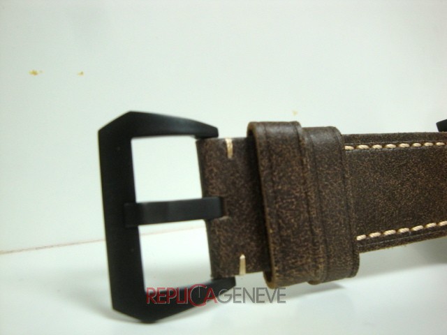 Officine Panerai replica luminor submersible pro-hunter pvd cinturino pelle orologio replica imitazione - immagine 13