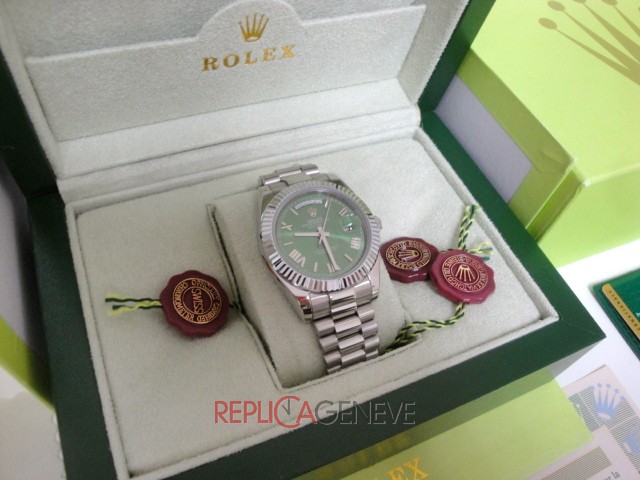 Rolex replica day-date ll 228239 olive dial orologio replica - immagine 16