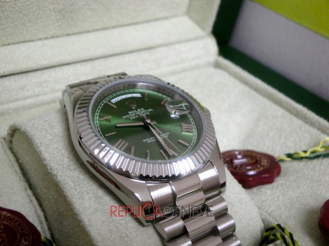 Rolex replica day-date ll 228239 olive dial orologio replica - immagine 17