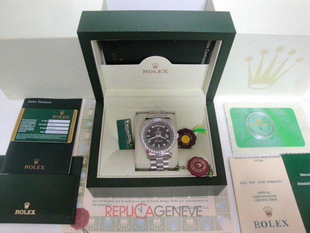 Rolex replica daydate ll white gold black dial diamond bezel president orologio replica copia imitazione - immagine 5