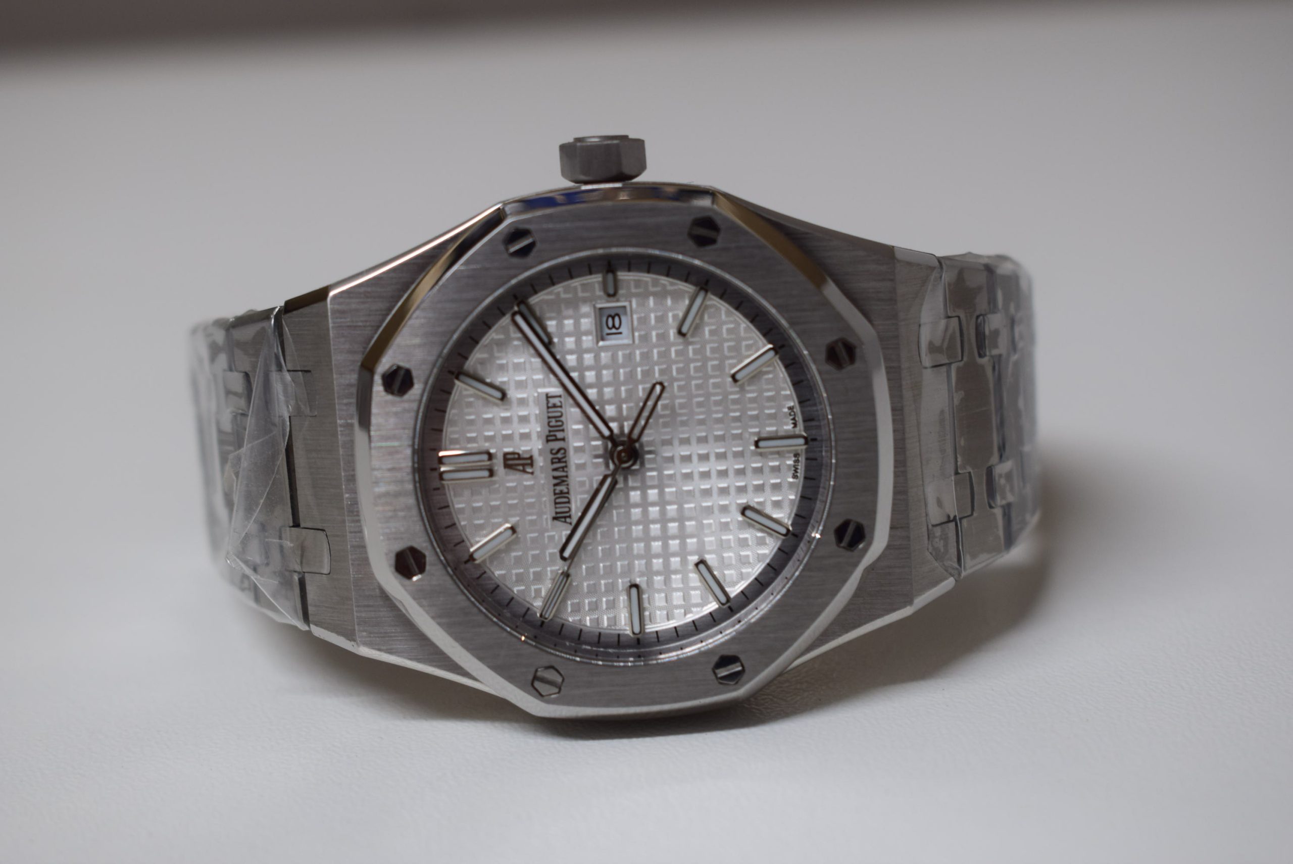 Audemars Piguet replica royal oak jumbo acciaio white dial big size 41mm orologio replica imitazione - immagine 7