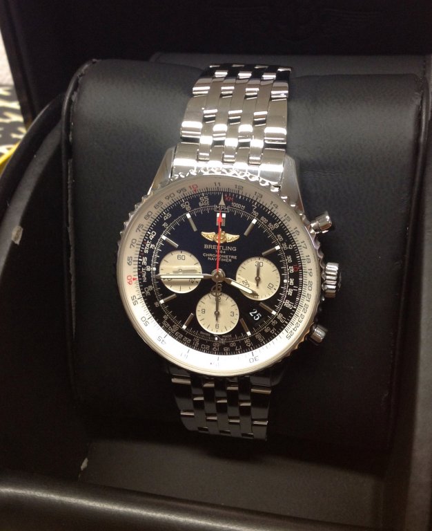 Breitling replica Navitimer 01 Black Dial AB0120