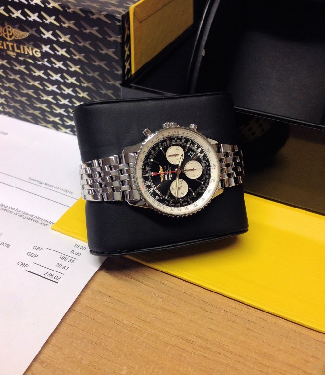 Breitling replica Navitimer 01 Black Dial AB0120 - immagine 4