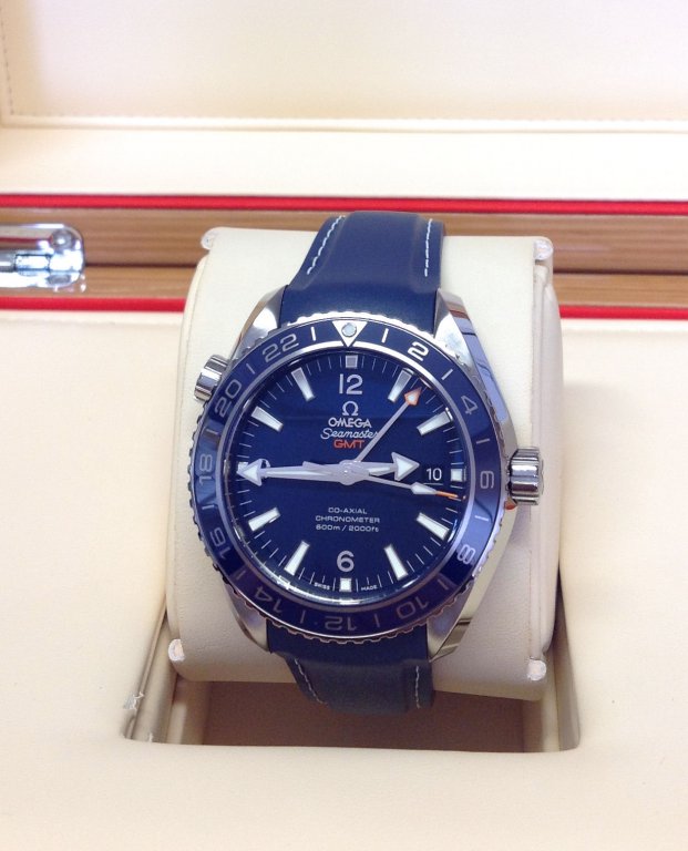 Omega replica Planet Ocean 43.5mm 232.92.44.22.03.001 2016 orologio replica