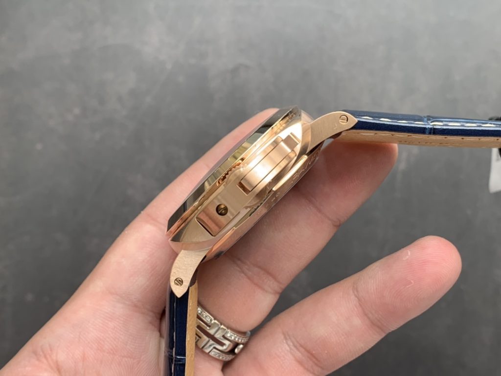 Panerai replica PAM 1112 Luminor Marina Rose Gold - immagine 4