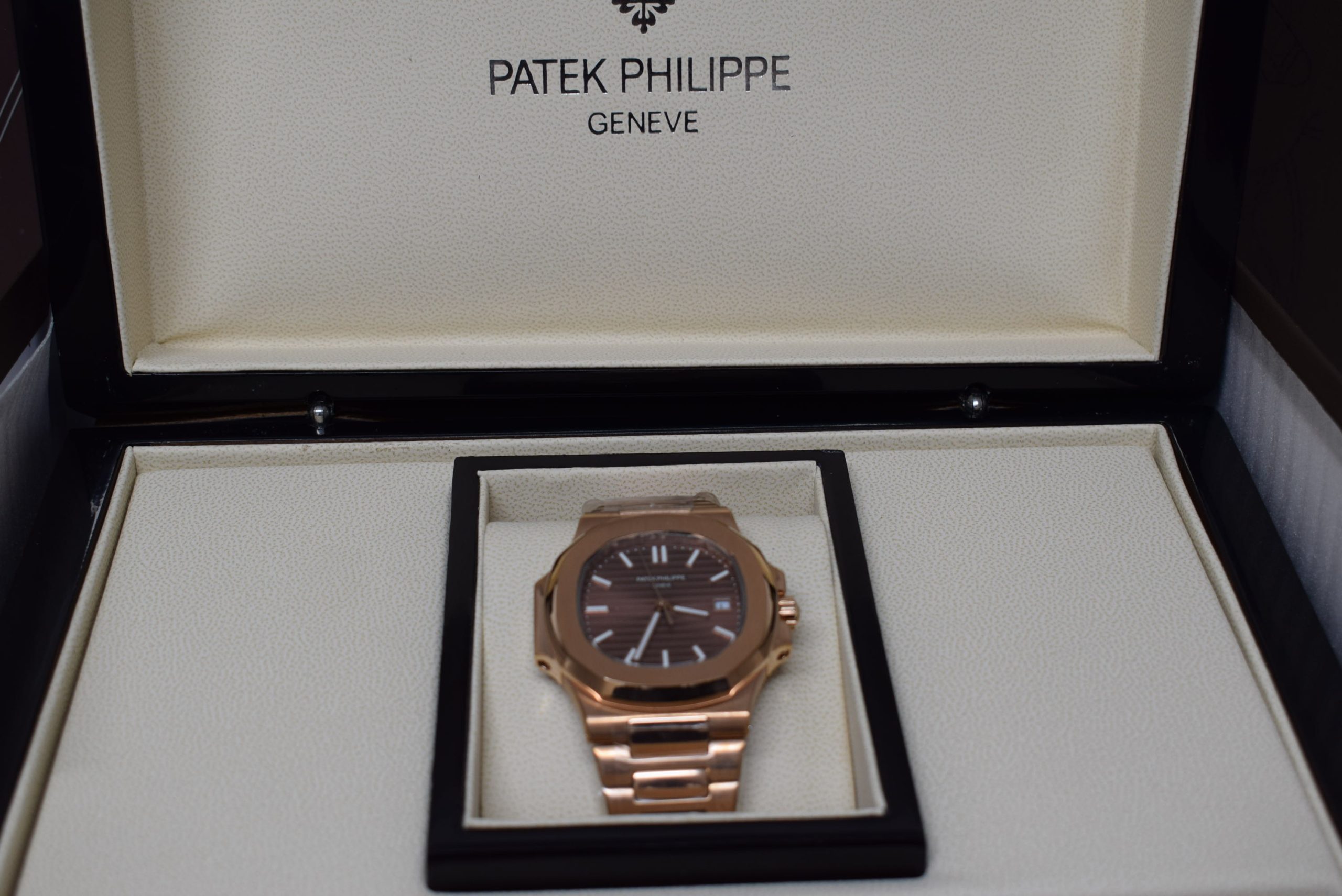 Patek Philippe replica nautilus 5711-1R rose gold brown dial - immagine 2