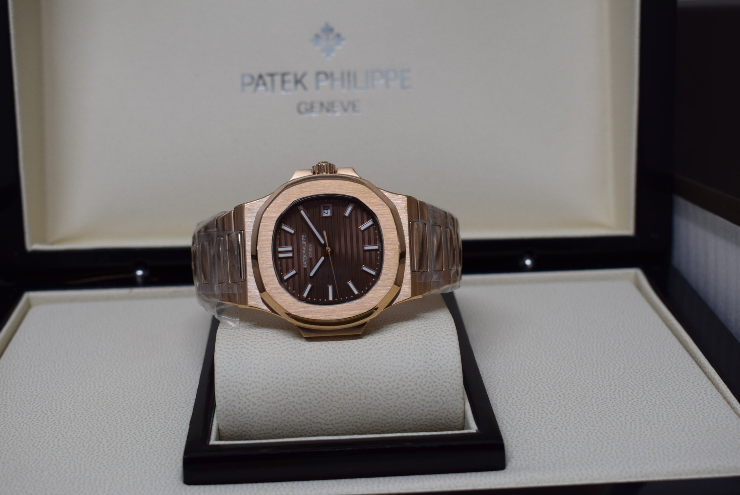 Patek Philippe replica nautilus 5711-1R rose gold brown dial - immagine 3