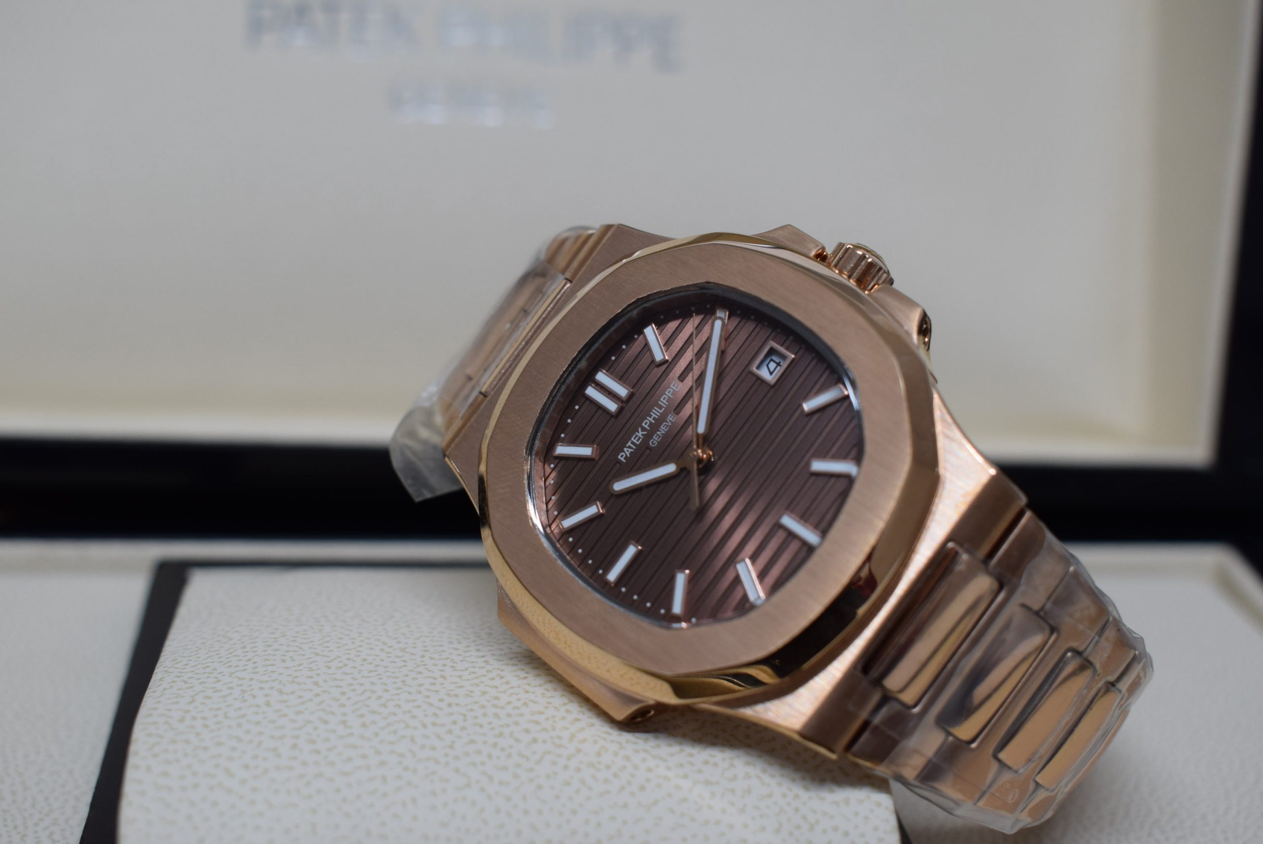 Patek Philippe replica nautilus 5711-1R rose gold brown dial - immagine 5