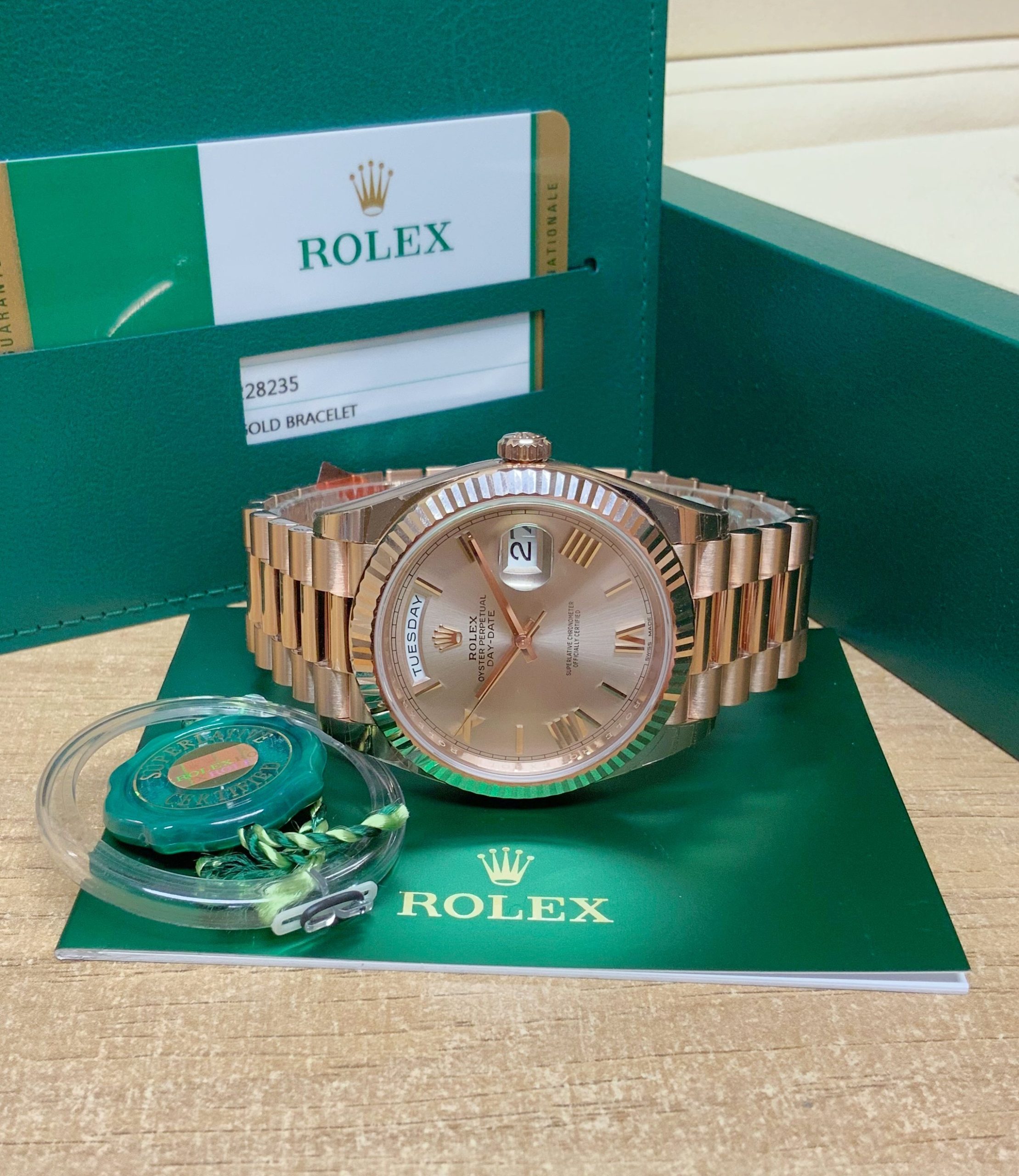 Rolex replica Day-Date II 40 228235 rose gold sandust dial - immagine 7