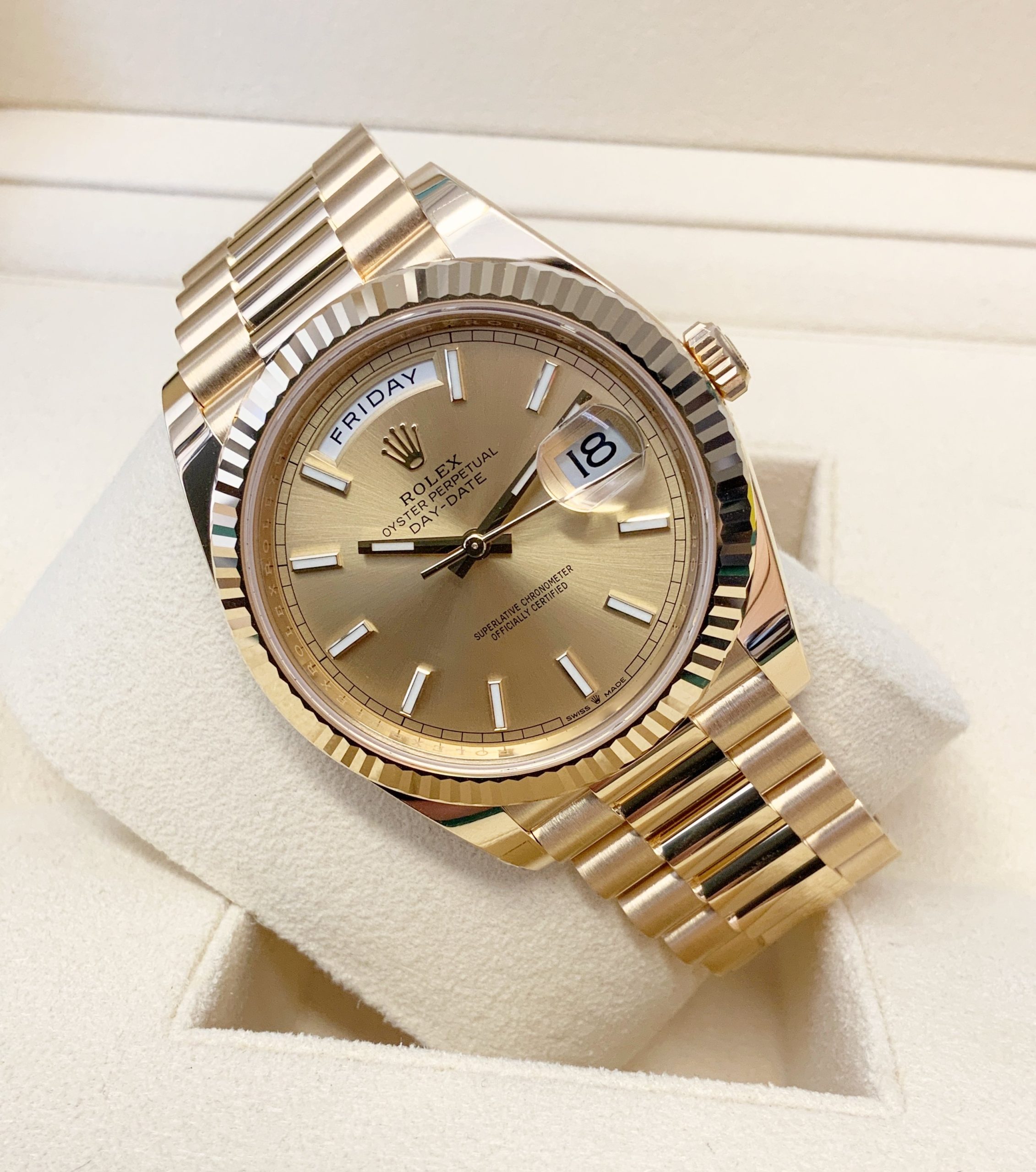 Rolex replica Day-Date II 40 228238 Yellow Gold dial - immagine 8