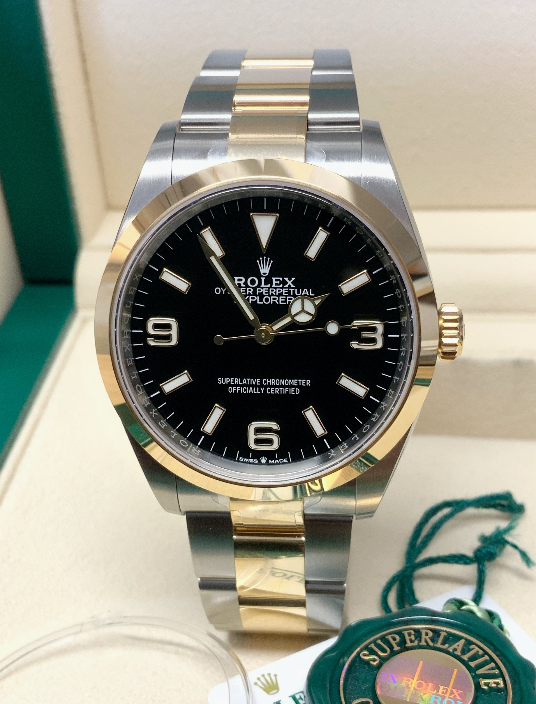 Rolex replica Explorer I 36mm 124273 Black Dial acciaio oro - immagine 6