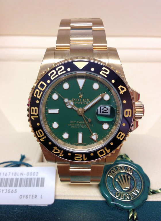 Rolex replica GMT Master II yellow gold 116718LN green dial - immagine 5