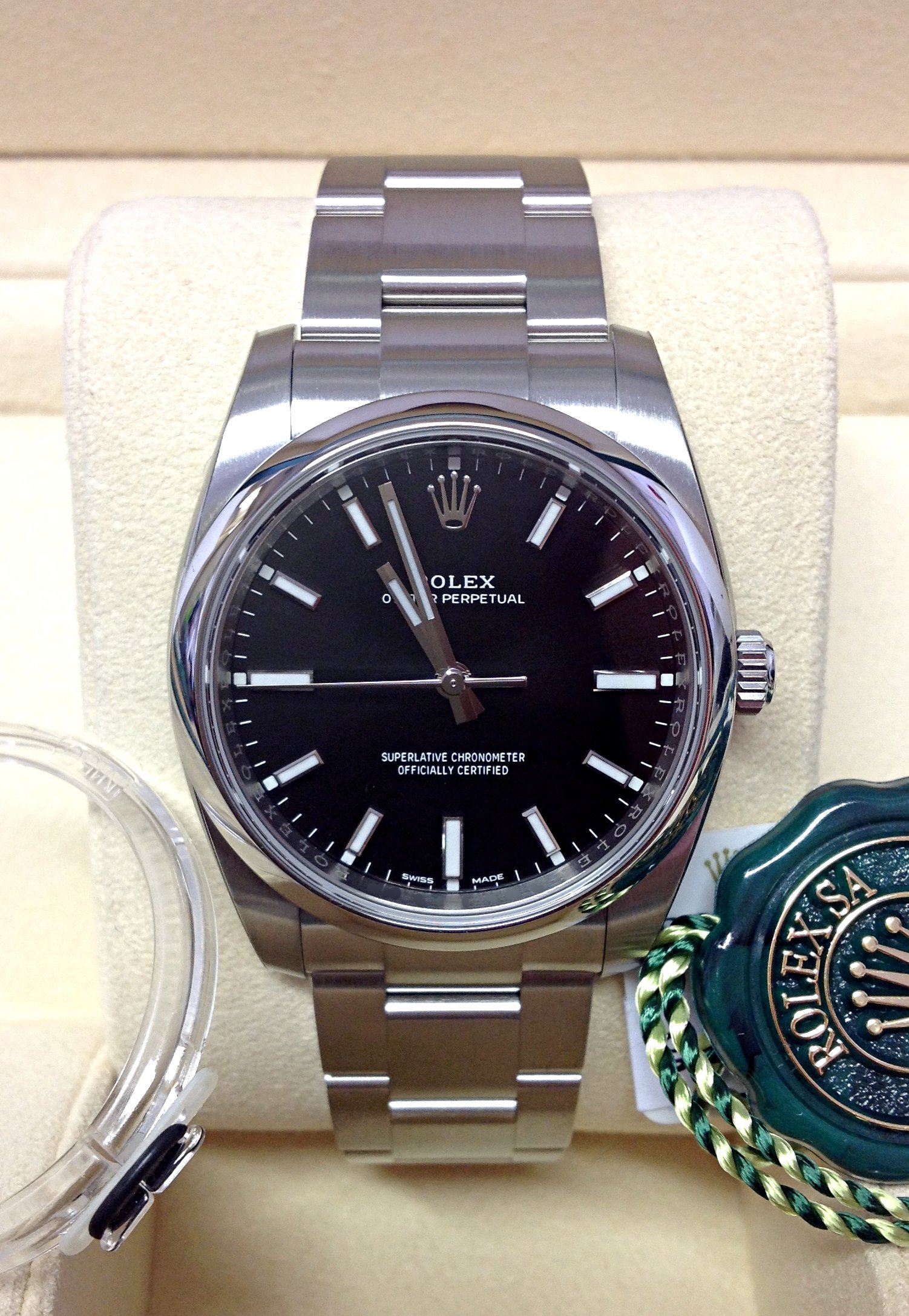 Rolex replica Oyster Perpetual 114200 Black Dial - immagine 6