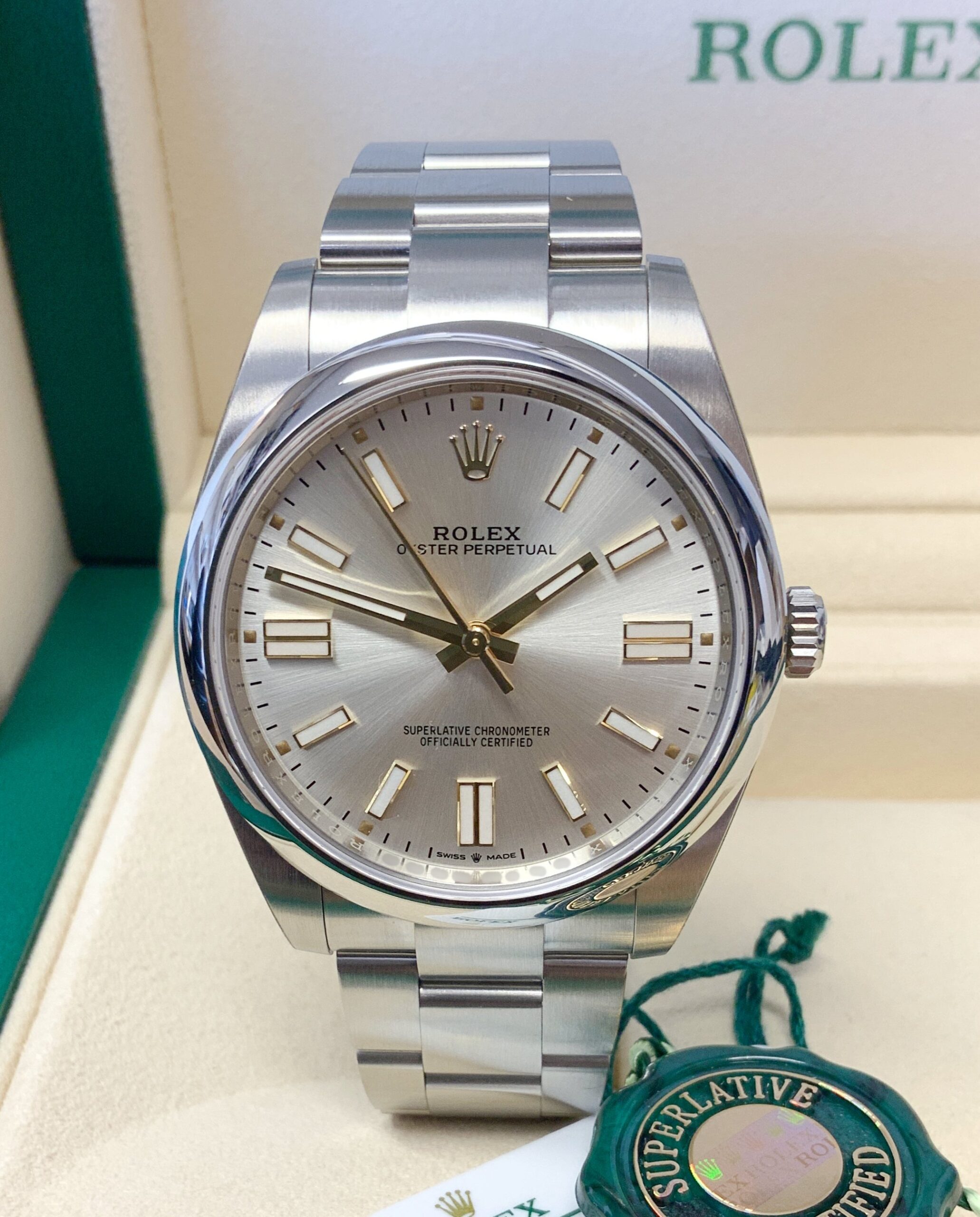Rolex replica Oyster Perpetual 41 124300 Silver Dial