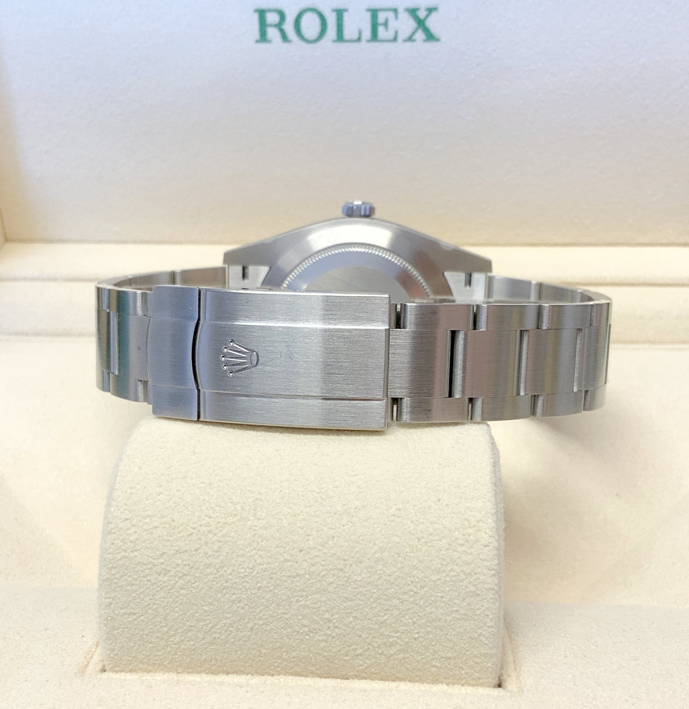 Rolex replica Oyster Perpetual 41 124300 Silver Dial - immagine 3