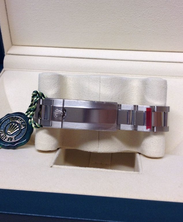 Rolex replica Submariner Date 116619LB White Gold blue bezel blue dial - immagine 4