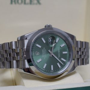 Rolex replica Datejust 41mm 126334 Mint Dial jubilee bracelet