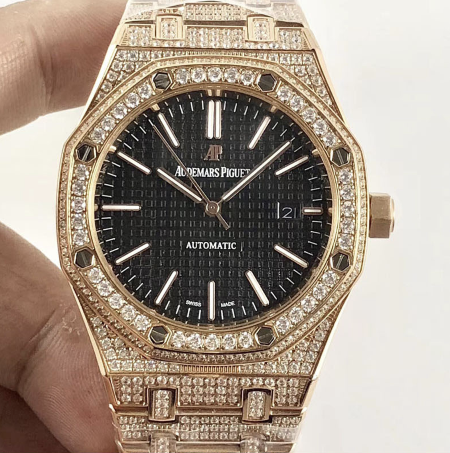 Audemars piguet replica royal oak ref. 15400 41mm rose gold full paved diamonds black dial