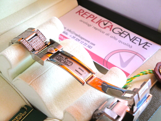 Rolex replica GMT master II SARU full diamond brillantine rosso blue orologio replica - immagine 5