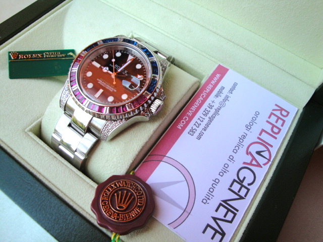 Rolex replica GMT master II SARU diamond brillantine rosso blue orologio replica - immagine 5