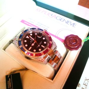 Rolex replica GMT master II SARU diamond brillantine rosso blue orologio replica
