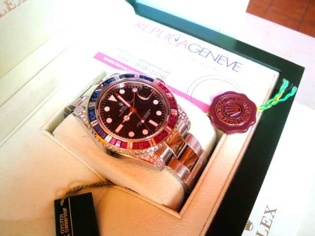 Rolex replica GMT master II SARU diamond brillantine rosso blue orologio replica