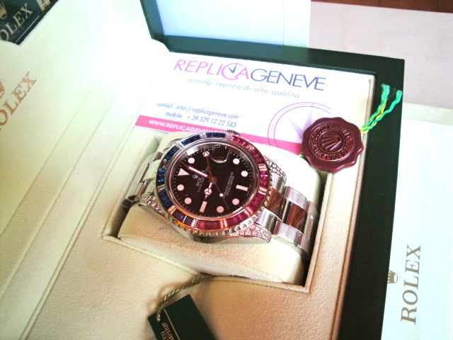 Rolex replica GMT master II SARU diamond brillantine rosso blue orologio replica - immagine 7