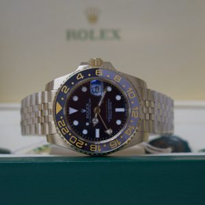 Rolex replica GMT Master II 126718GRNR
