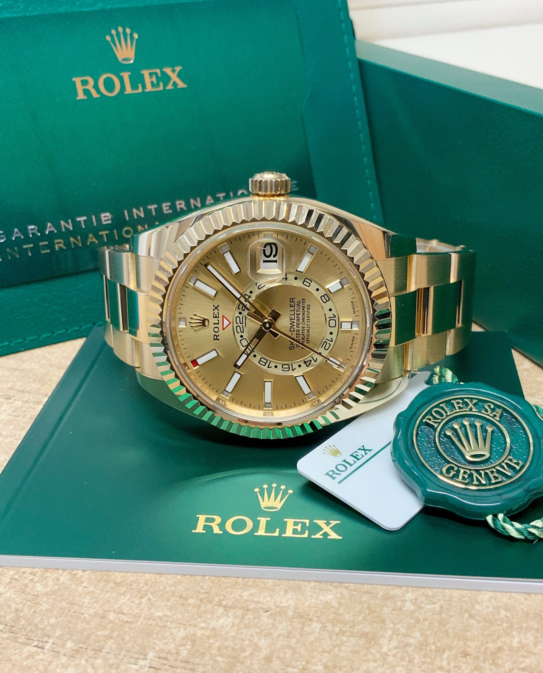 Rolex replica Sky-Dweller 326938 Yellow Gold - immagine 6