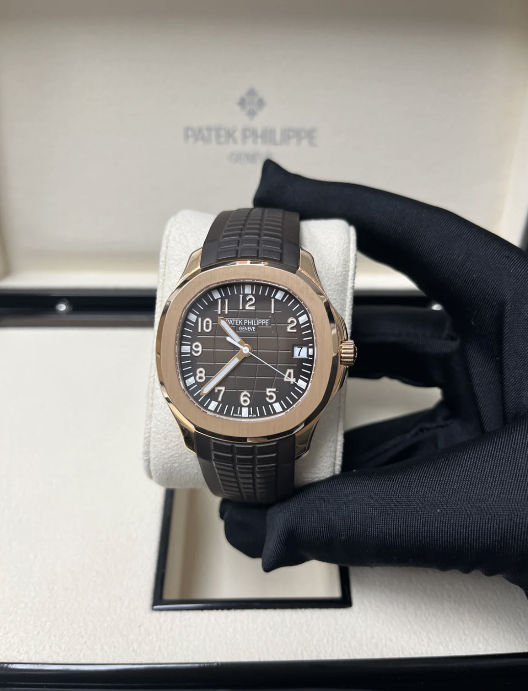 Patek Philippe replica aquanaut 5167r rose gold